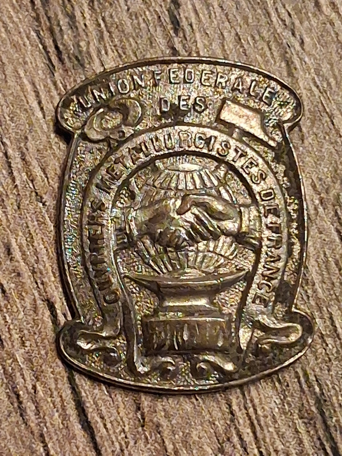 Insigne Union Fédérale des Métallurgistes de France, Verzamelen, Verzenden