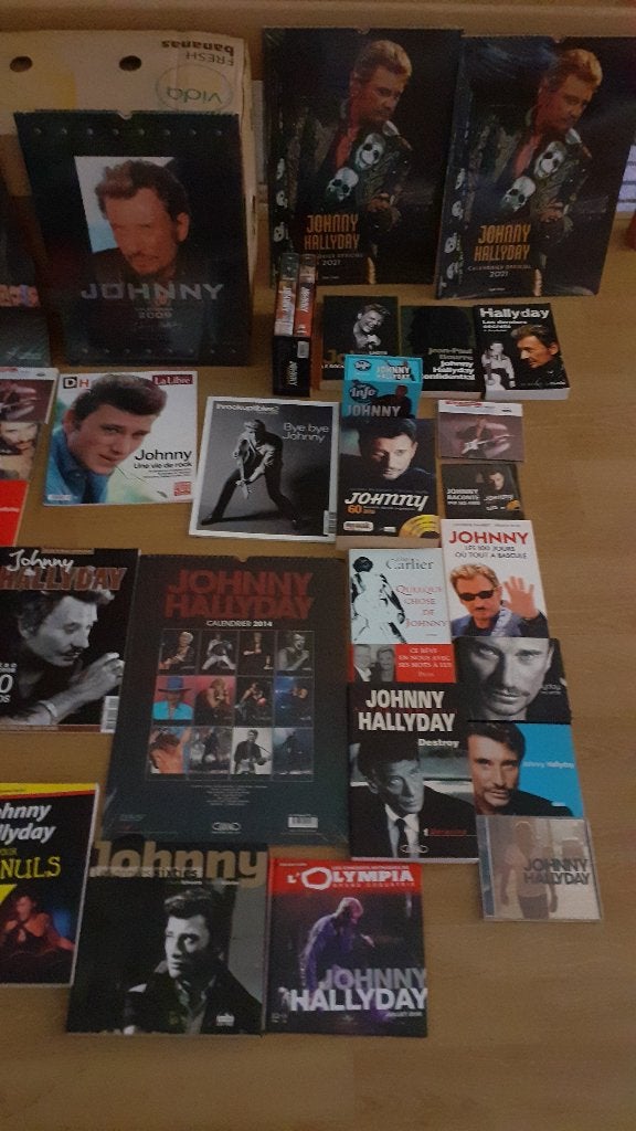collection Johnny Hallyday, Collections, Revues, Journaux & Coupures, Enlèvement ou Envoi, 1980 à nos jours, Journal ou Magazine