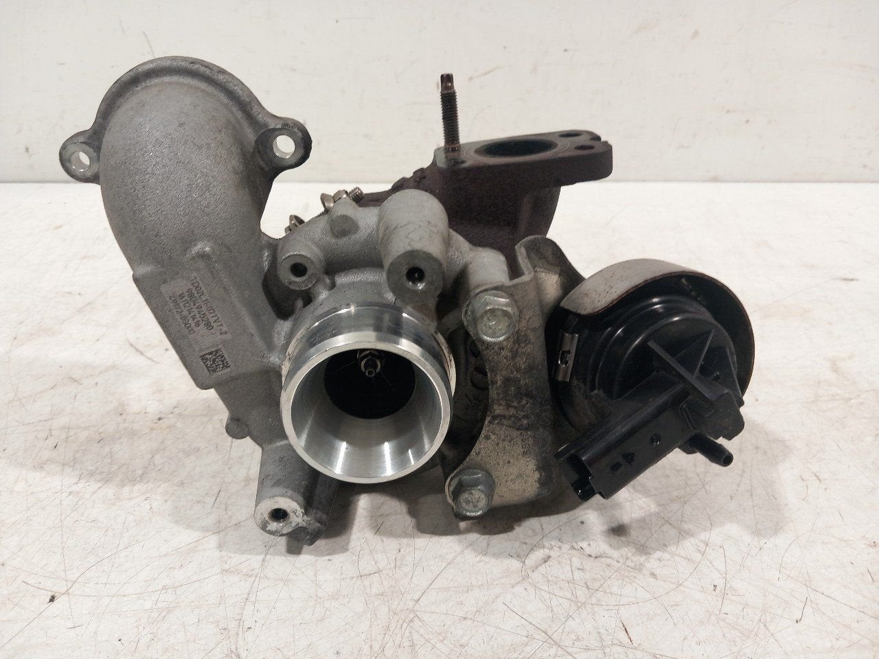 Turbo Peugeot 208, Onderdelen@venauto.nl, Van der Ven Autorecycling B.V., Ettenseweg 76, 4706 PB Roosendaal, The Netherlands, Enlèvement ou Envoi