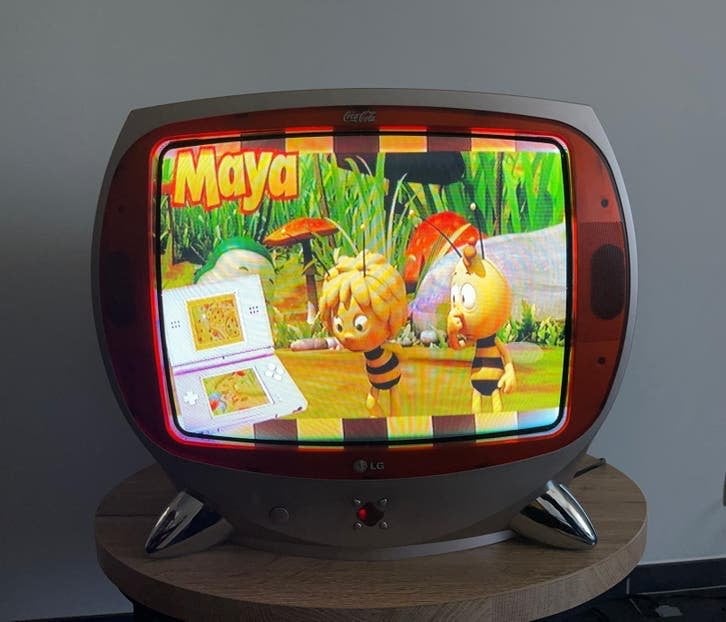 Vintage TV van Coca Cola +optioneel DVD speler (bes.lezen), Ophalen