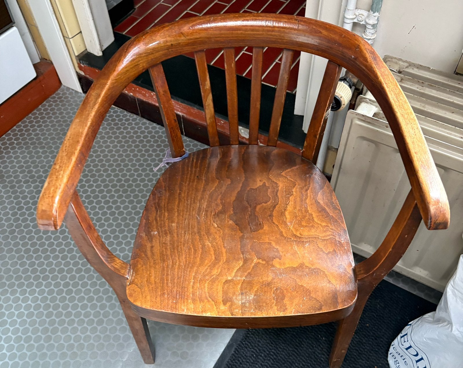 Vintage houten bureaustoel / armstoel, Antiek en Kunst, Ophalen