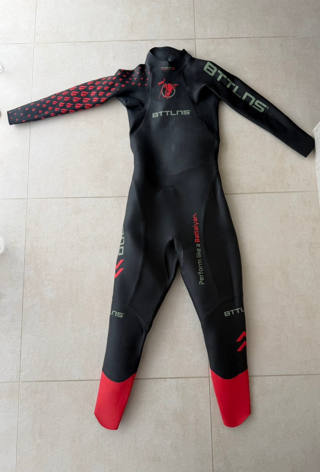 Wetsuit BTTLNS Inferno, Enlèvement ou Envoi, Comme neuf, Combinaison étanche
