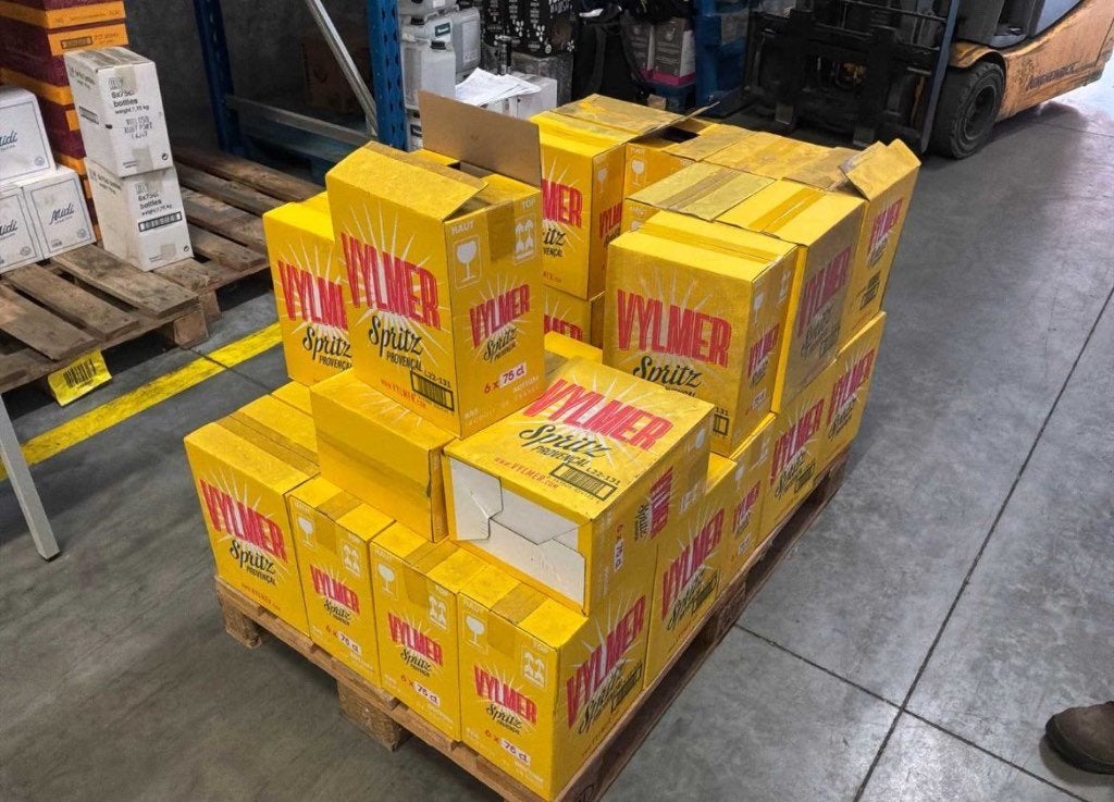 Vylmer Spritz, Enlèvement, Neuf