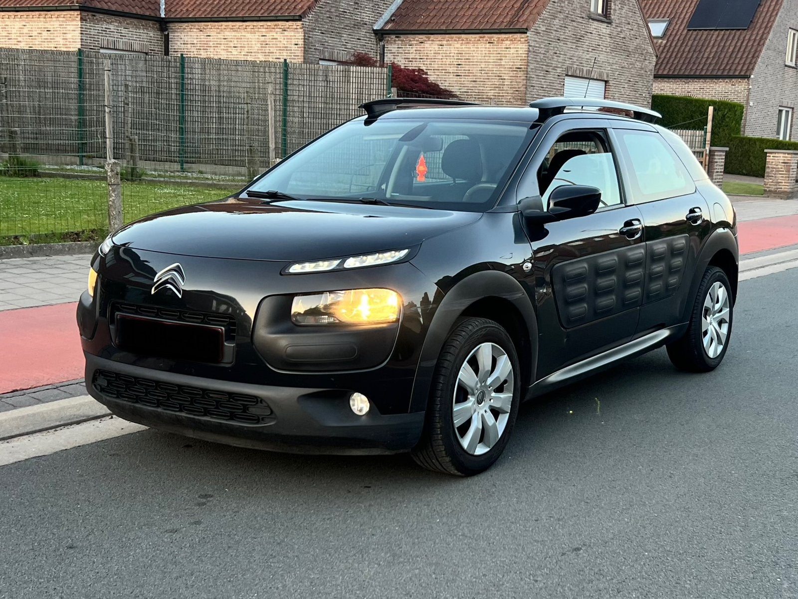 Citroën C4 cactus 1.2 benzine 2018 automaat euro6b + keuring, Autos, Citroën, Achat, Automatique, Particulier, C4