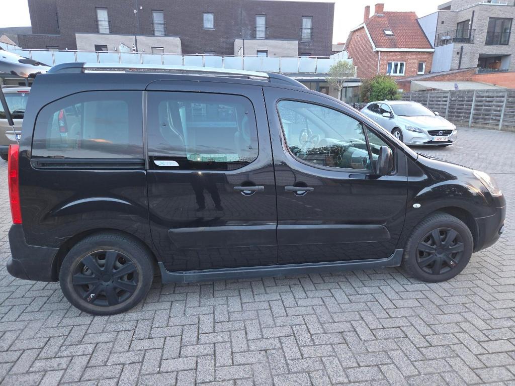 Citroën Berlingo – Proper onderhouden – Slechts 156.000 km, Autos, 90 kW, 1462 kg, Boîte manuelle, Climatisation automatique