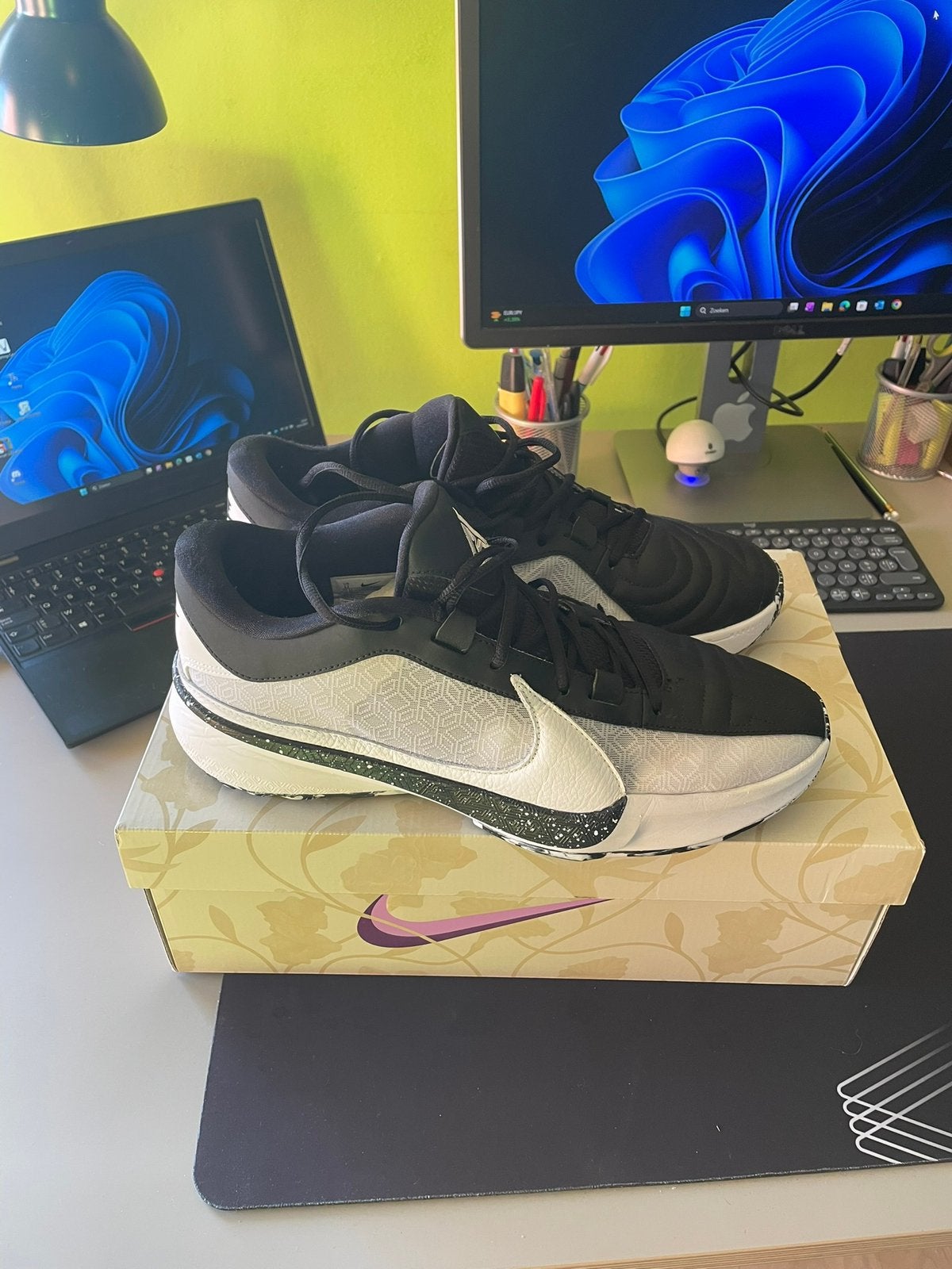 Zoom freak 5, Ophalen of Verzenden, Zo goed als nieuw, Schoenen