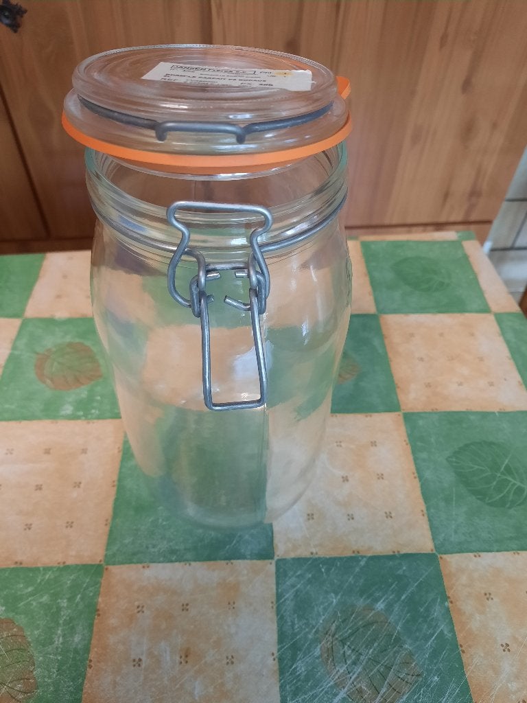 nieuwe glazen hoge bokaal hoogte 26 cm met speciale sluiting, Enlèvement ou Envoi, Neuf