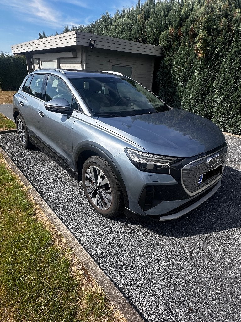 Audi Q4 E-tron 40 82kwh 150kw/204pk 02/22, Autos, Audi, Cuir, Achat, Beige, Entretenue par le concessionnaire