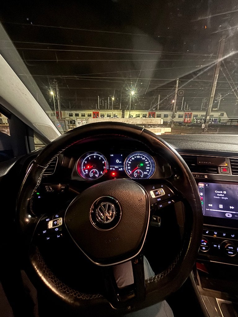 Volkswagen Golf 7.5 – 2020 – 1.5 TSI 150 ch DSG automatique, Autos, Achat, Noir, 5 portes, Berline