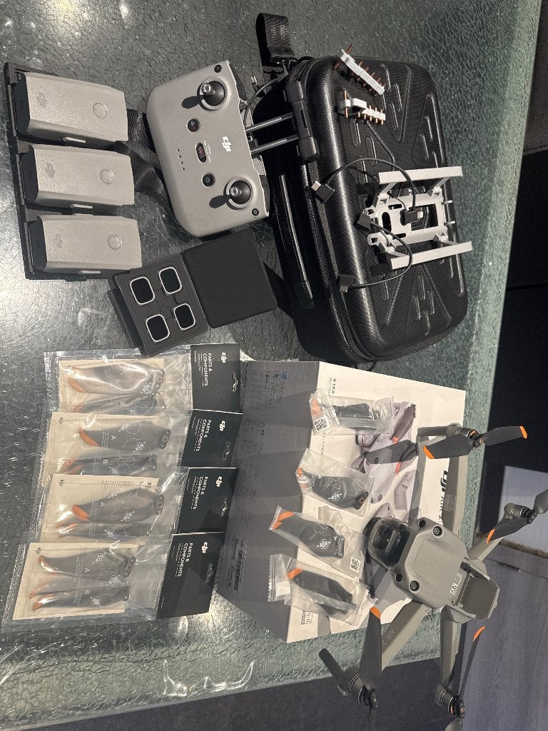 DJI Air 2S – Pack complet + accessoires neufs, Drone avec caméra, Qualité supérieure, Comme neuf, DJI