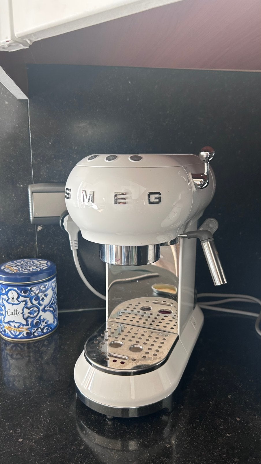 Machine à expresso Smeg (blanche), Enlèvement, Comme neuf