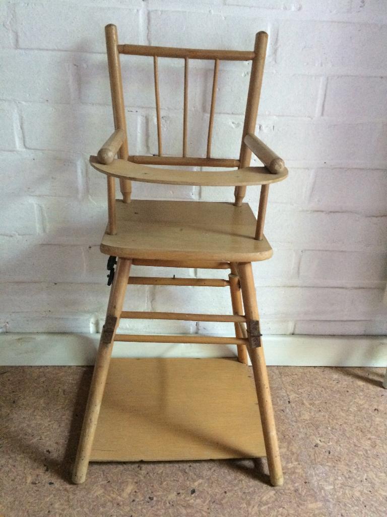 vintage houten poppenstoel, Ophalen