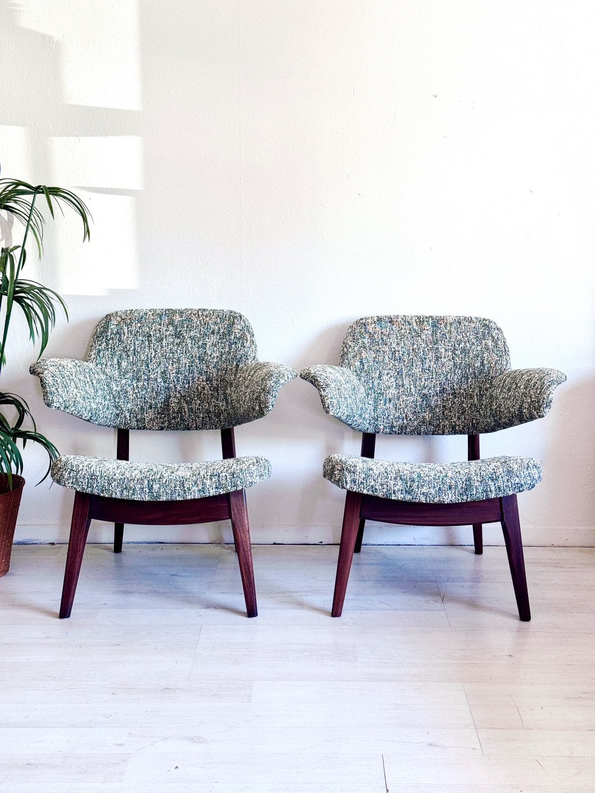 Vintage Fauteuil Louis van Teefelen 1960, Maison & Meubles, Enlèvement ou Envoi, Deux, Blanc, Comme neuf