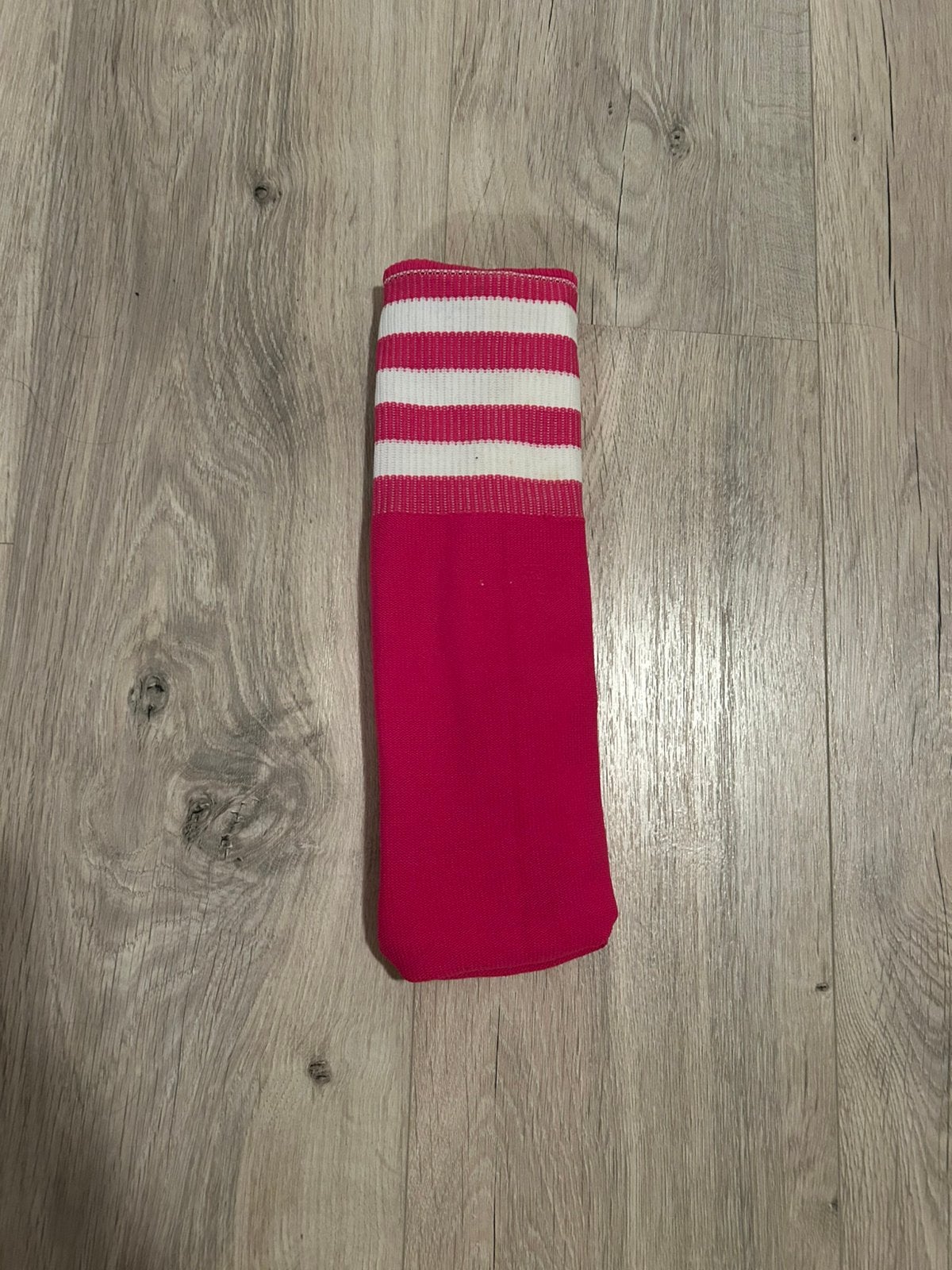 Chaussettes roses, Enlèvement ou Envoi, Comme neuf, Rose, Chaussettes et Chaussettes genoux