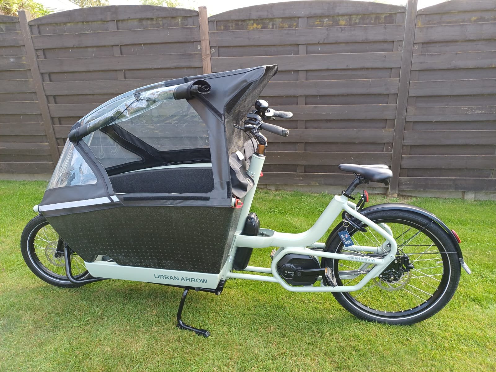 Elektrische bakfiets, Urban Arrow, met garantie, Fietsen en Brommers, Ophalen, Zo goed als nieuw, 2 kinderen, Elektrisch