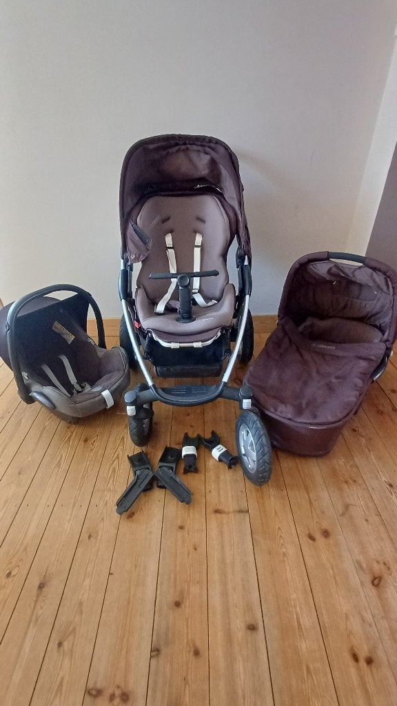 Maxi Cosi Mura 3 en 1 (tellement pratique !), Enfants & Bébés, Poussettes & Combinaisons, Poussette combi, Pneus, Enlèvement, Utilisé