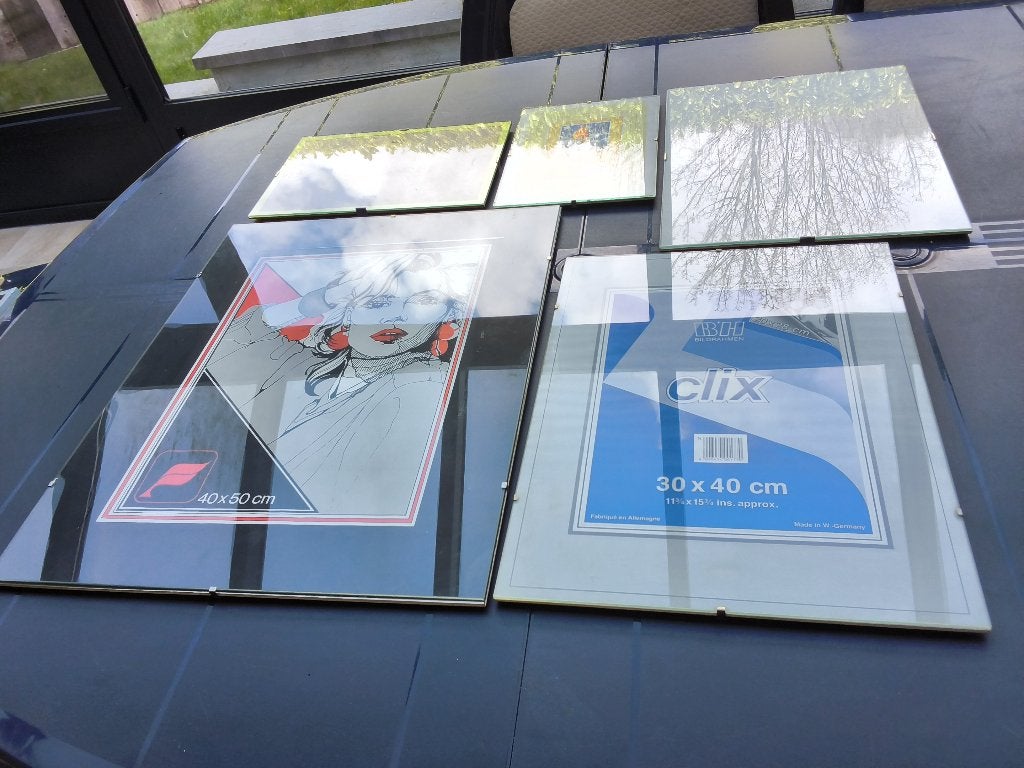 5 encadrements photos en verre avec clips ( au choix ), Enlèvement ou Envoi, Comme neuf, Cadre photo standard, Verre