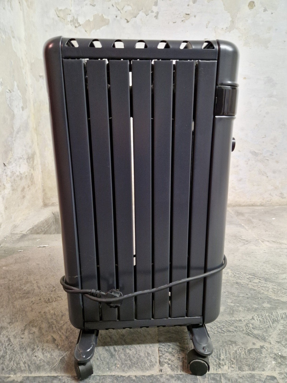 Radiateur bain d'huile Sensys, 800 watts ou plus, Moins de 60 cm, Comme neuf, Enlèvement