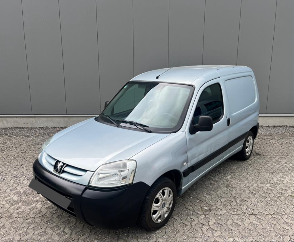 ✅Peugeot Partner 1.9d • Lichte Vracht• Trekhaak // ✅ Gekeurd, Auto's, Bestelwagens en Lichte vracht, Elektrische ramen, Diesel