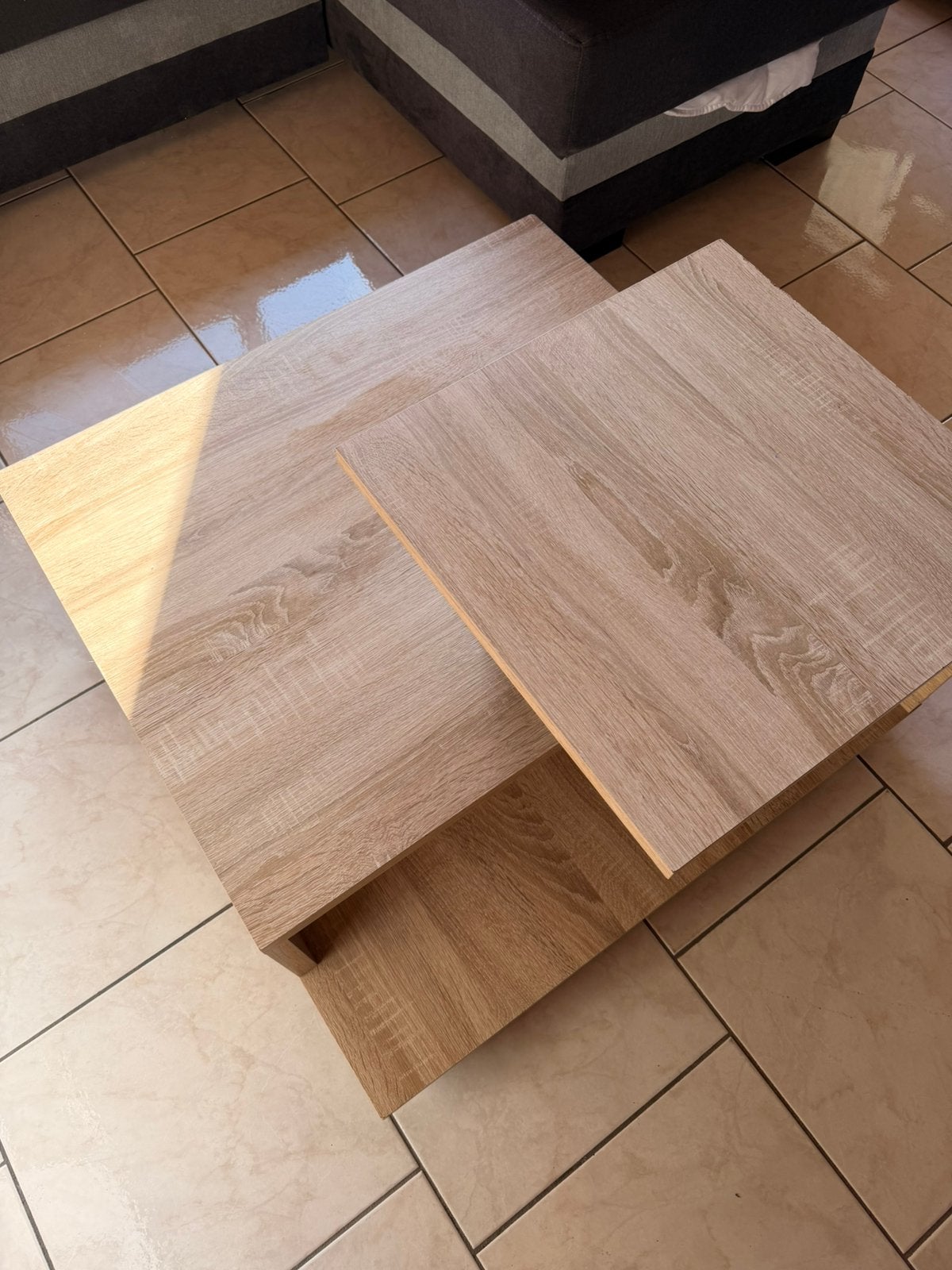 Table en bois de salon sur roulettes, 50 à 100 cm, Carré, Enlèvement, Utilisé