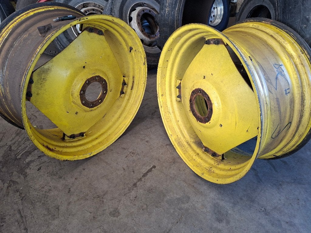 Jantes tracteur R38 john deere, Articles professionnels, Enlèvement