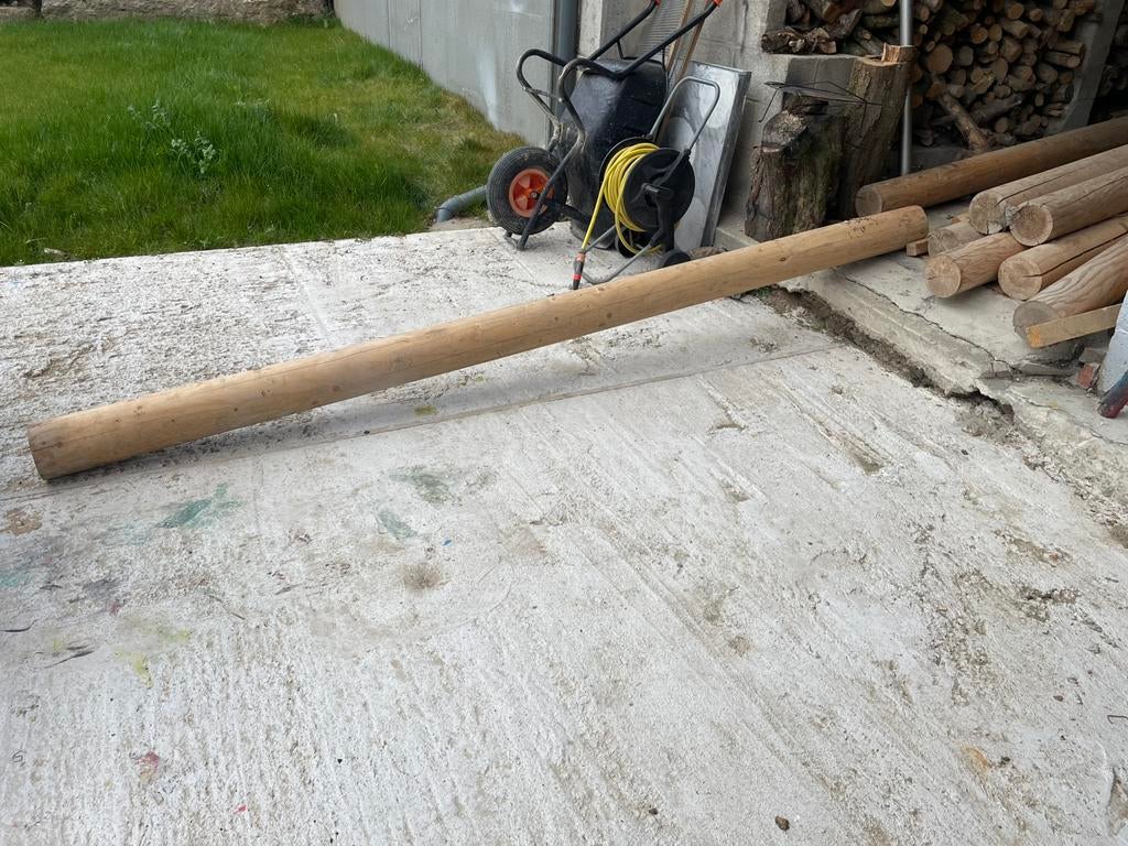 Rondins de bois vendre., Bois dur, Comme neuf, Enlèvement, 250 cm ou plus