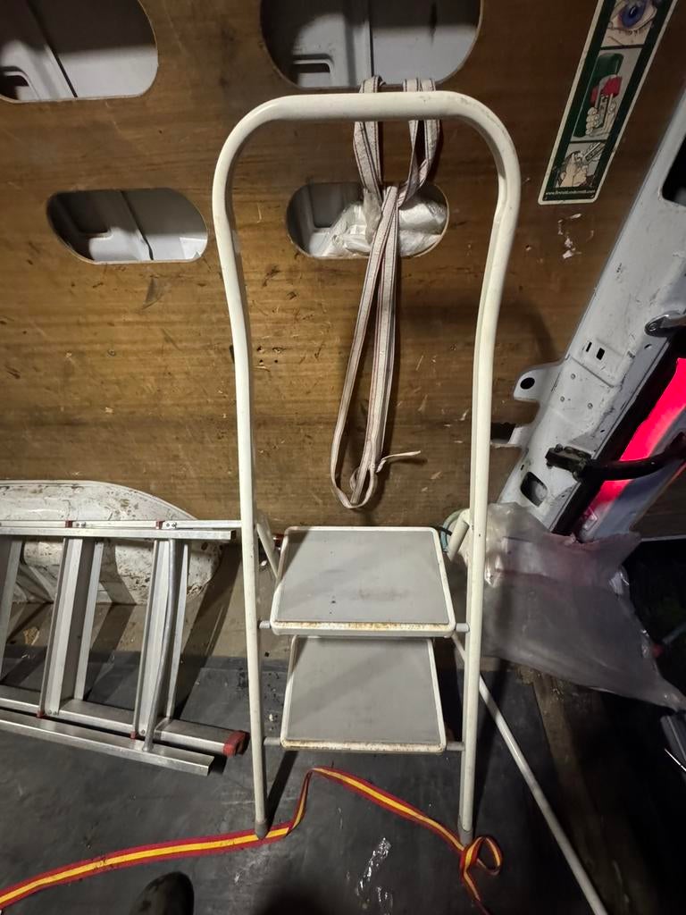 Sterk robust trapladdertje, Doe-het-zelf en Bouw, Ladders en Trappen, Ophalen, Gebruikt, Trap, Minder dan 2 meter