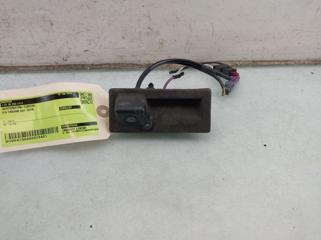 CAMERA ARRIÈRE Volkswagen Tiguan (AD1) (|5NA827566D|), Volkswagen, Volkswagen AG, Utilisé, Kundenbetreuung@volkswagen.de