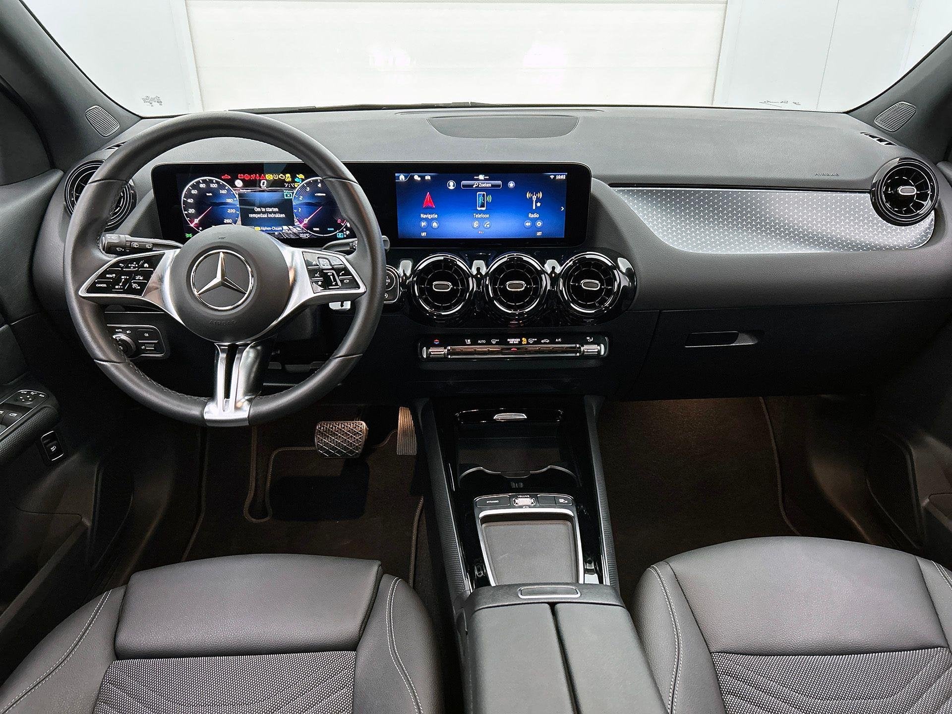 Mercedes-Benz GLA-klasse 180 Business line | Smartphone Inte, 100 kW, Achat, Euro 6, Entreprise