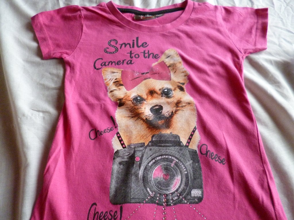 verschillende t shirten maat 122 - 128, Kinderen en Baby's, Ophalen of Verzenden, Zo goed als nieuw, Meisje, Shirt of Longsleeve