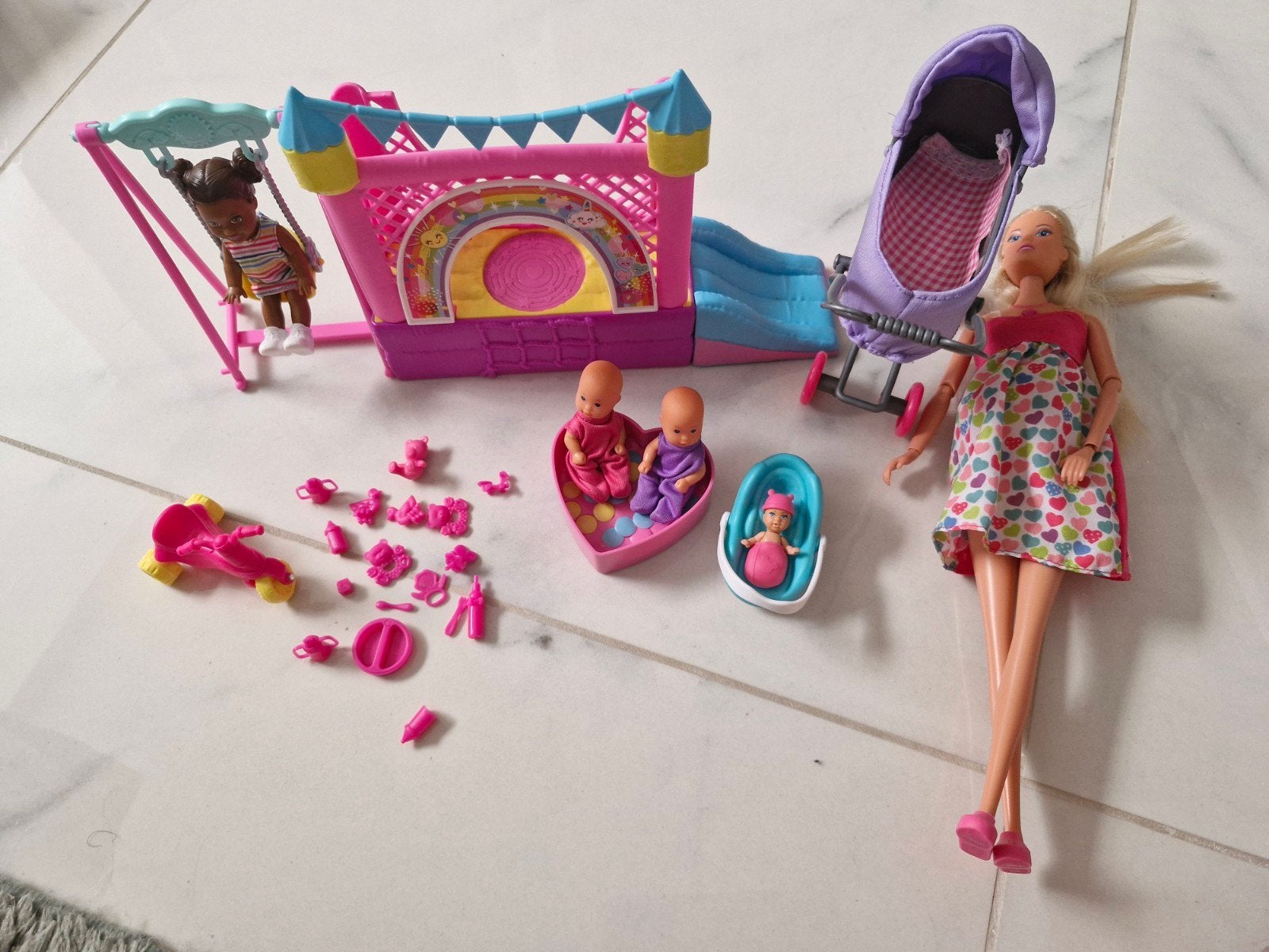 Zwangere steffi love pop met kindjes accesoires, Enlèvement, Barbie