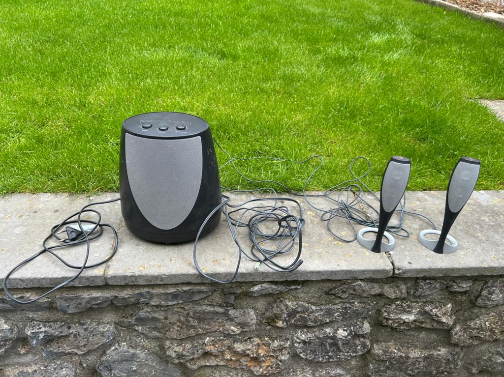 Harman kardon pc of tv luidspreker set, Gebruikt, Complete surroundset, Minder dan 60 watt, Ophalen