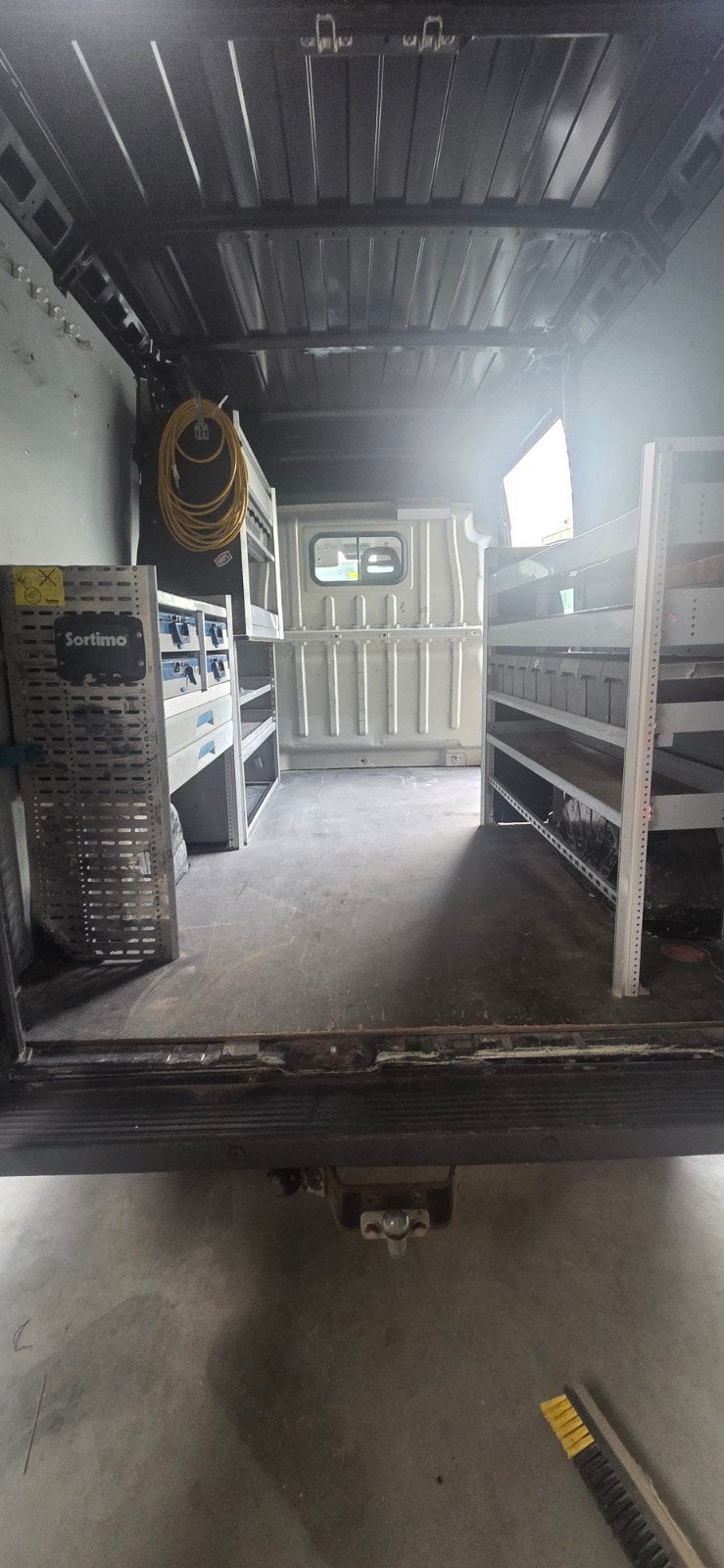 Inrichting bedrijfswagen, Auto diversen, Ophalen