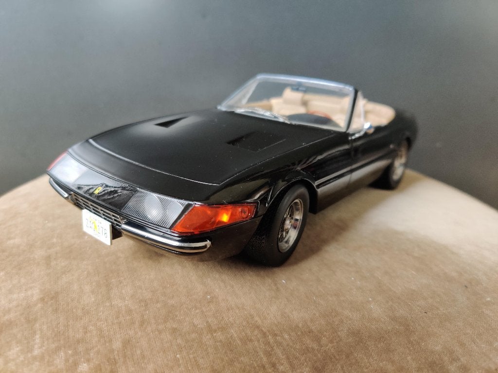 Ferrari 365 GTS/4 1969 KK-Scale 1/18e neuve, en boîte., Enlèvement ou Envoi, Neuf, Voiture, Autres marques