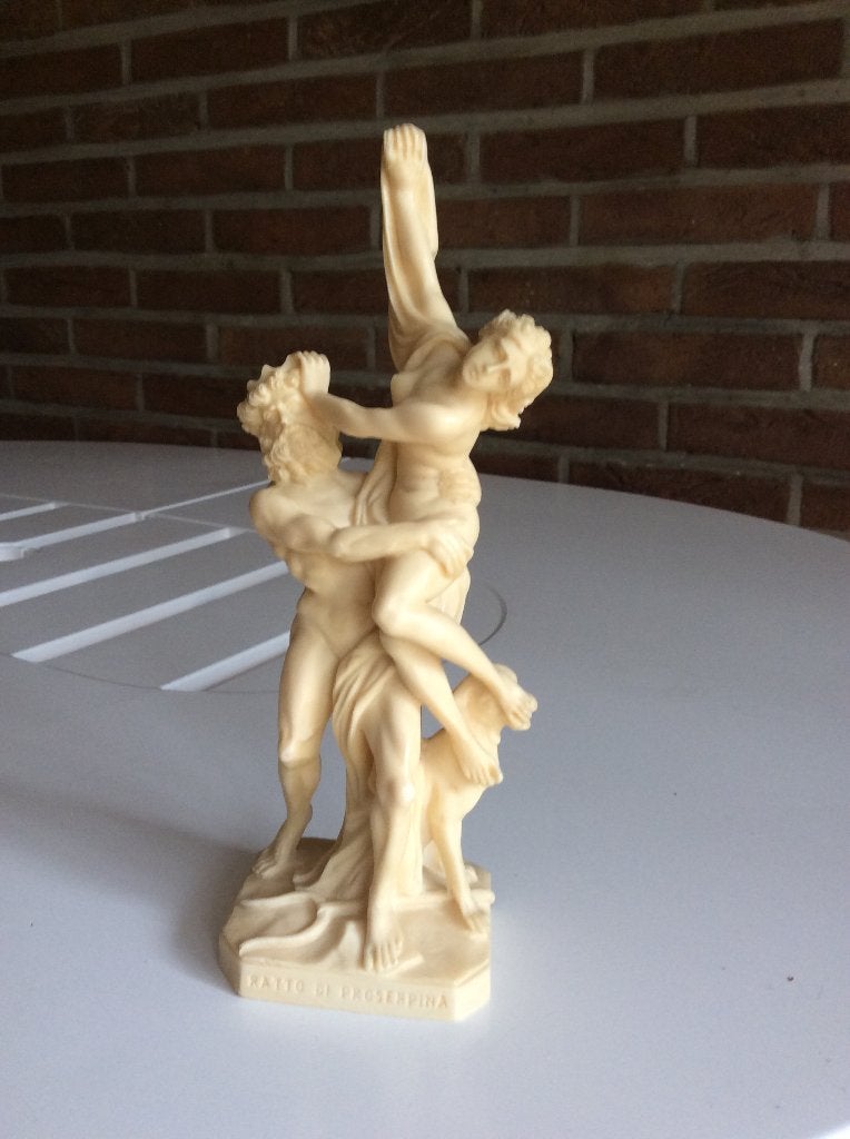 Beeldjes - antieke stijl, Ophalen