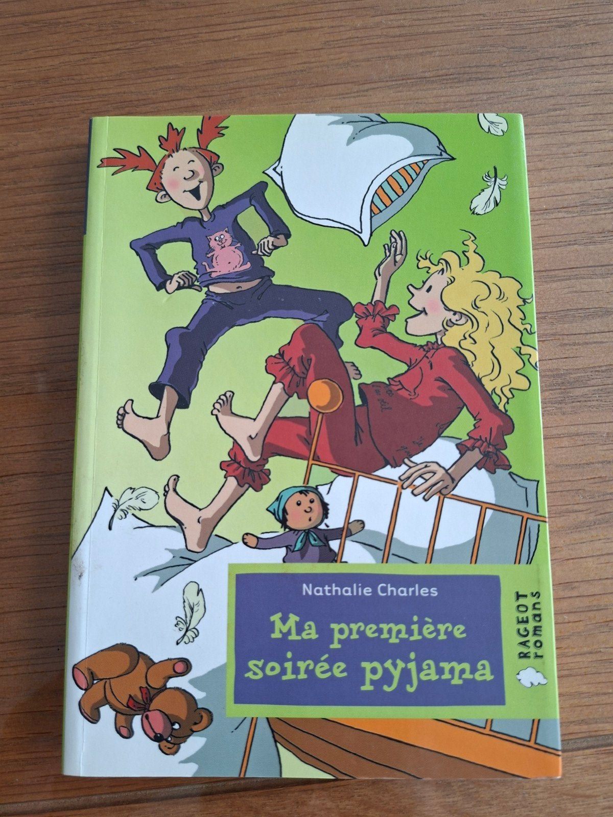 Livre enfant Ma première soirée pyjama, Livres, Nathalie Charles, Fiction général, Comme neuf, Enlèvement