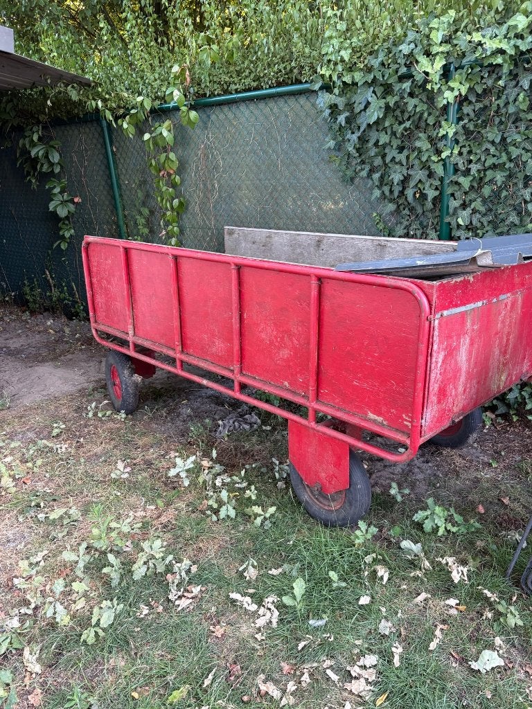 Aanhangwagen zitmaaier 4 wielen met trekhaak, Ophalen, Gebruikt
