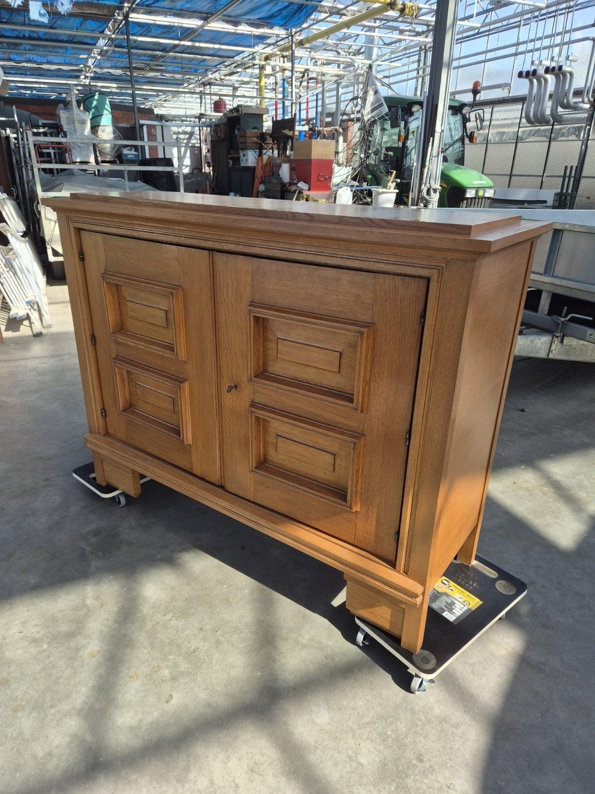 Massief eiken tweedeurskast / dressoir - Goede staat, Ophalen of Verzenden