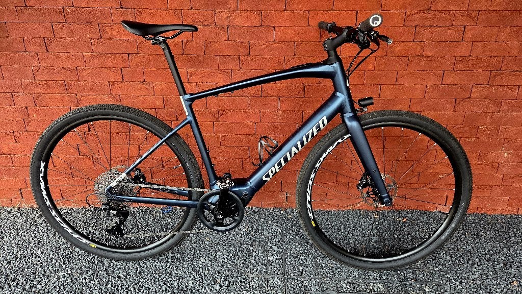 Specialized vado sl 1100km, Fietsen en Brommers, Ophalen, Zo goed als nieuw, 50 km per accu of meer