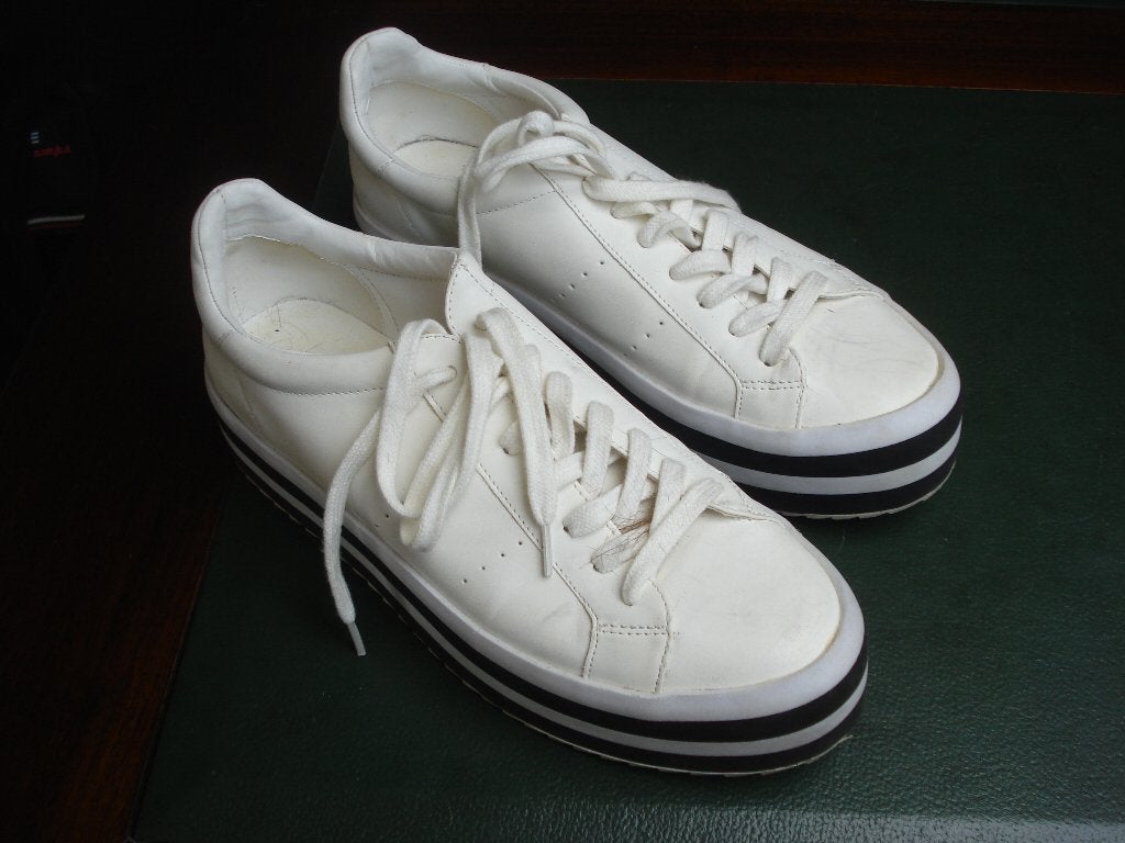 Zara sneakers, dames/meisjes. mt 38, Ophalen of Verzenden, Sneakers, Gedragen, Wit