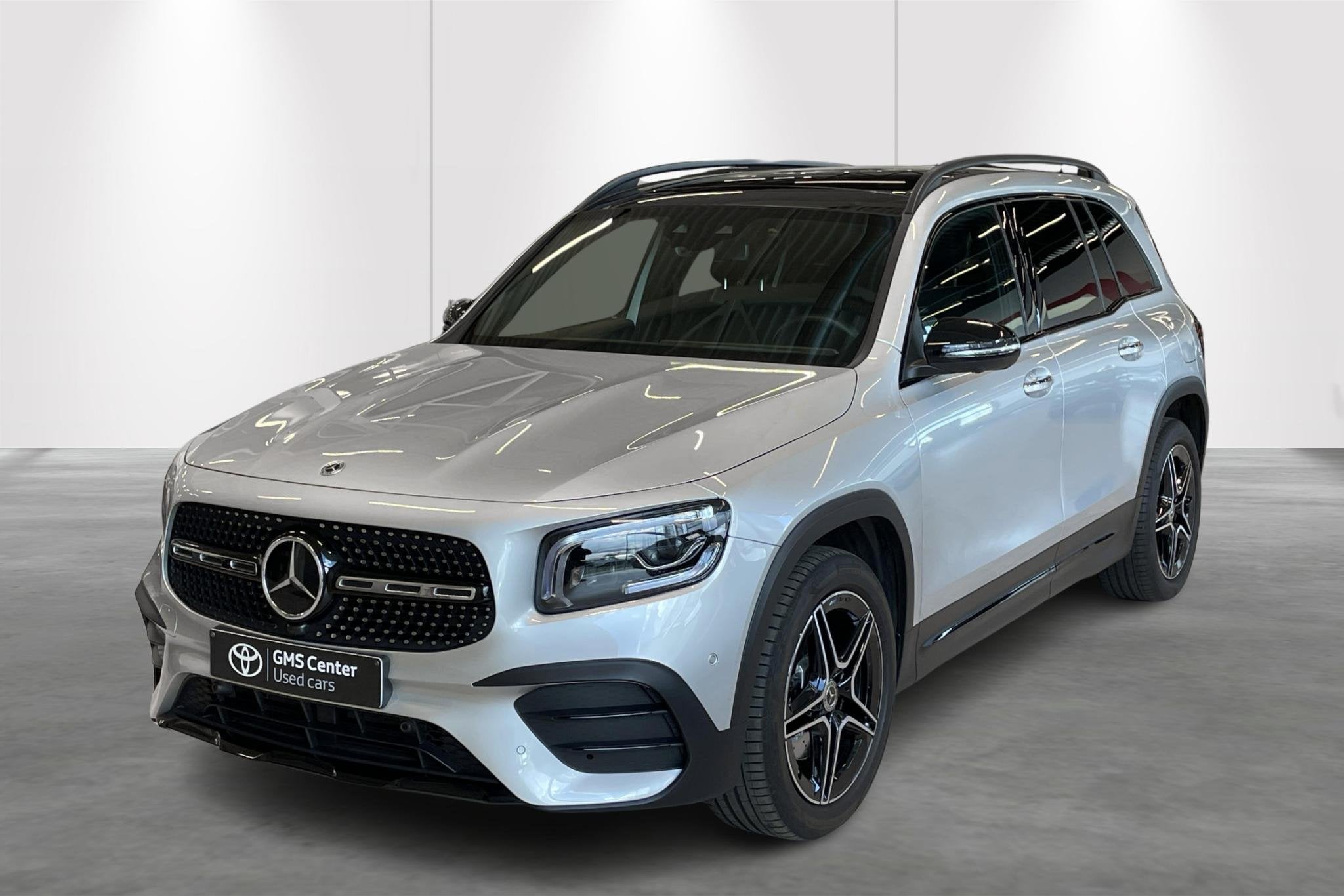 Mercedes-Benz GLB GLB 180 Luxury Line 7 Plaatsen !, Auto's, Stof, Gebruikt, Zwart, 136 pk