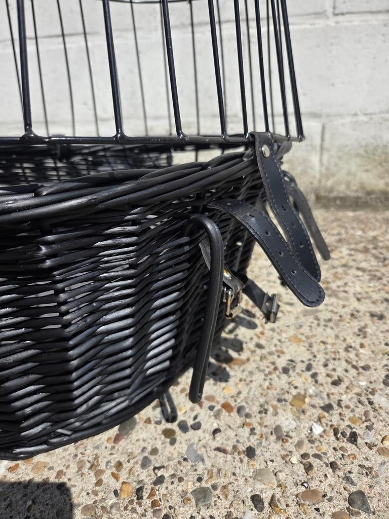 Honden fietsmand, Ophalen, Fietsmand