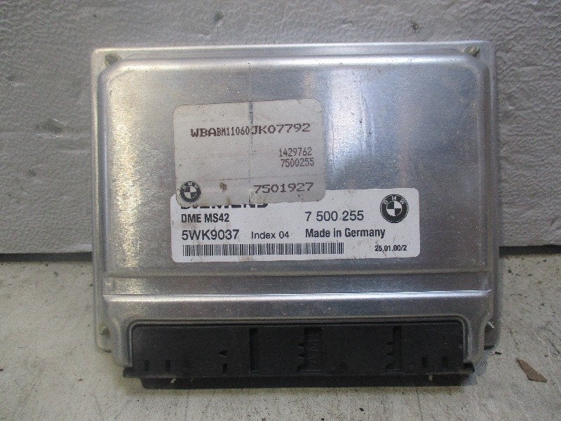 COMPUTER MOTOR BMW 3 serie (E46 / 2) (7-500-255), Auto-onderdelen, Gebruikt, BMW, Petuelring 130
80809  München, DE, Bayerische Motoren Werke AG