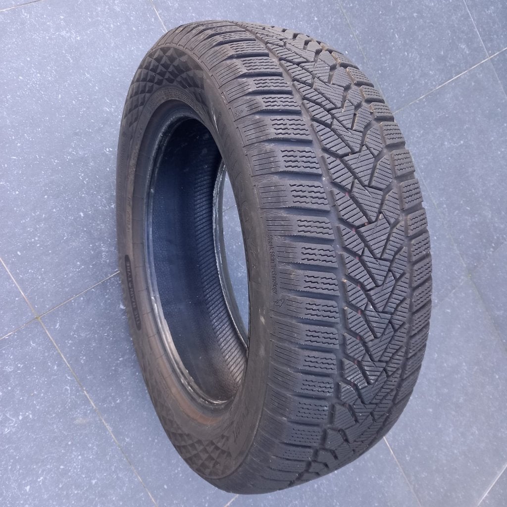 4 Winterbanden in goede staat - 235/60 R18 V XL-Mercedes GLC, Ophalen, 18 inch, Gebruikt, Winterbanden