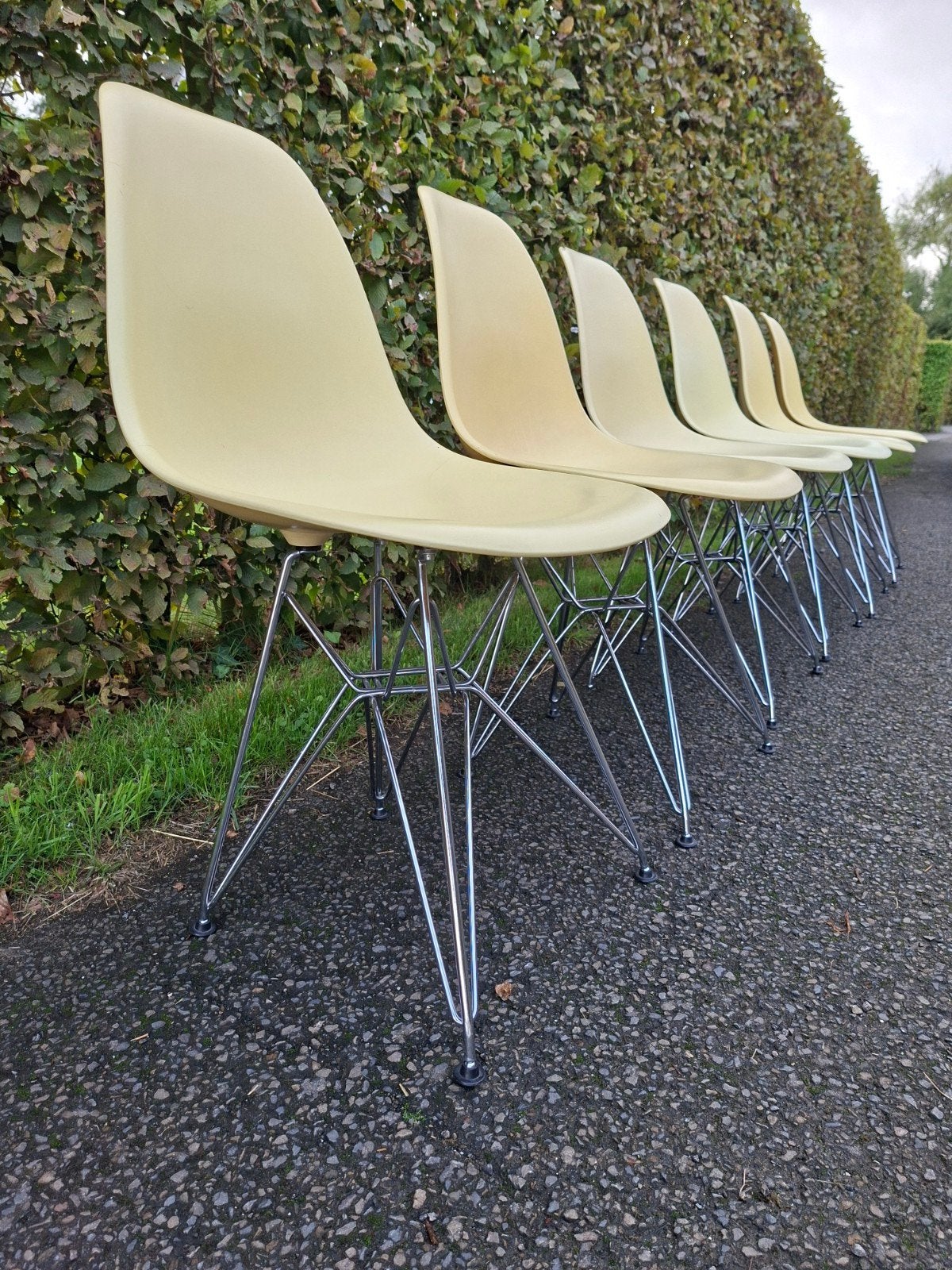 Ensemble de chaises vintage, Enlèvement