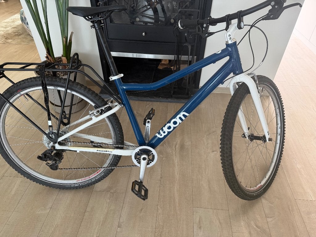 Woom 6 Velo, Fietsen en Brommers, Ophalen, 20 inch of meer, Velgrem, Zo goed als nieuw