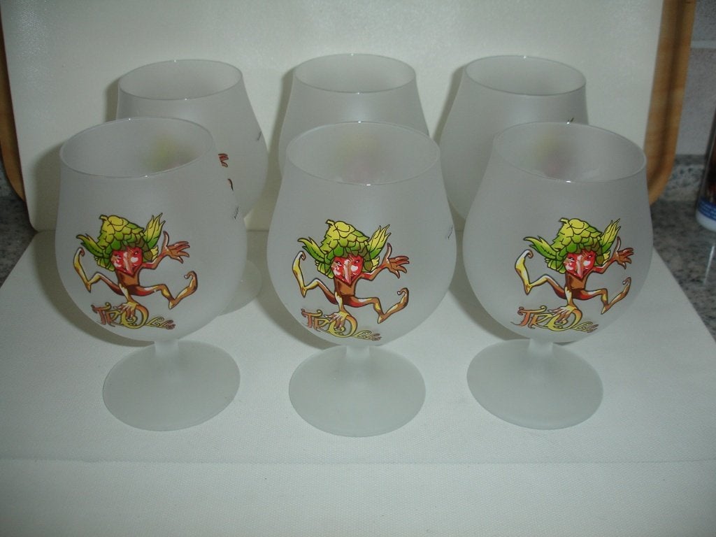 Bierglas Cuvée des Trolles, mat glas, € 1,50 stuk, Enlèvement ou Envoi, Comme neuf, Verre ou Verres, Autres marques