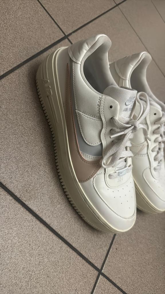 Nike air 43, Vêtements | Hommes, Chaussures, Enlèvement ou Envoi, Comme neuf