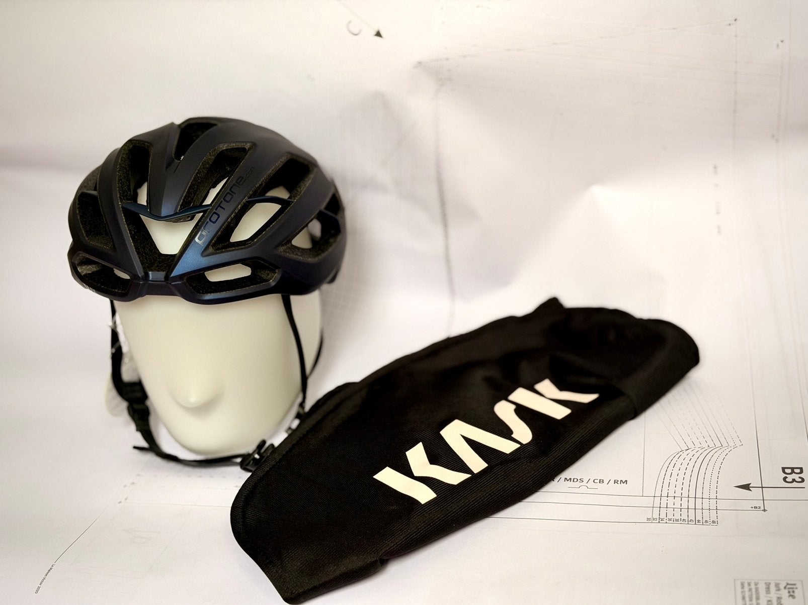 KASK Protone Icon – NEUF – Taille L (59-62 cm), Sports & Fitness, Cyclisme, Neuf, Casque, Enlèvement ou Envoi