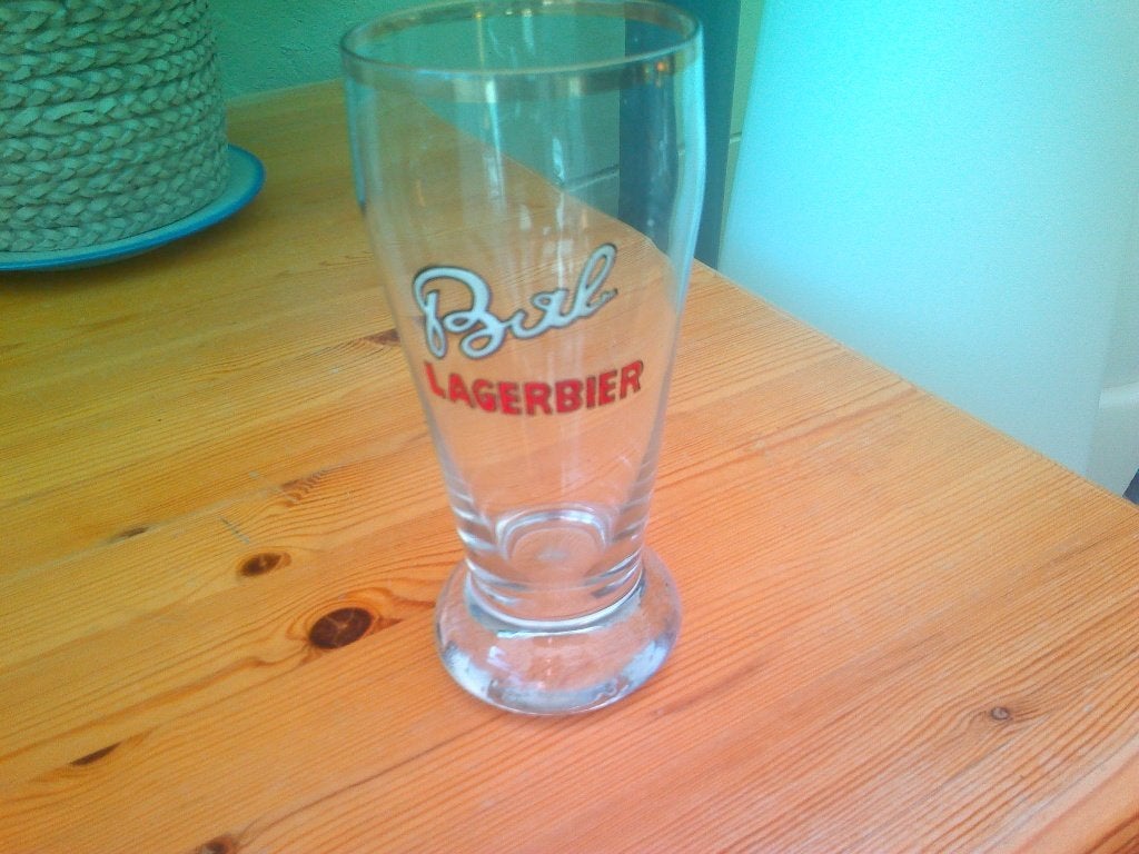 Geemailleerd bierglas BAB lagerbier., Ophalen of Verzenden, Zo goed als nieuw, Glas of Glazen, Overige merken